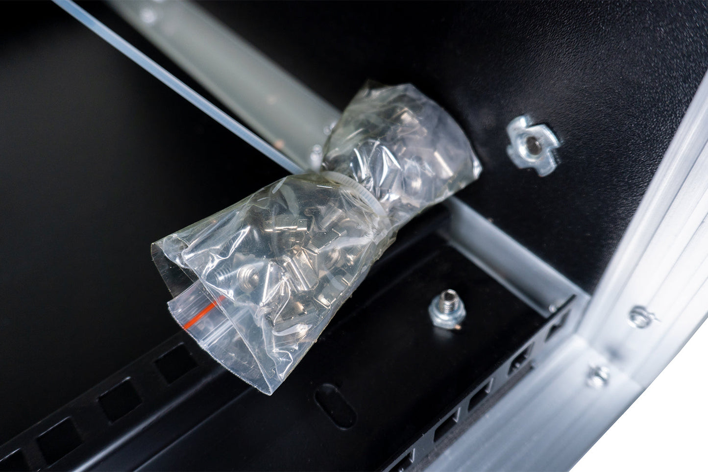 Event Lighting RACKP6RU 6RU Plywood Rack case screws