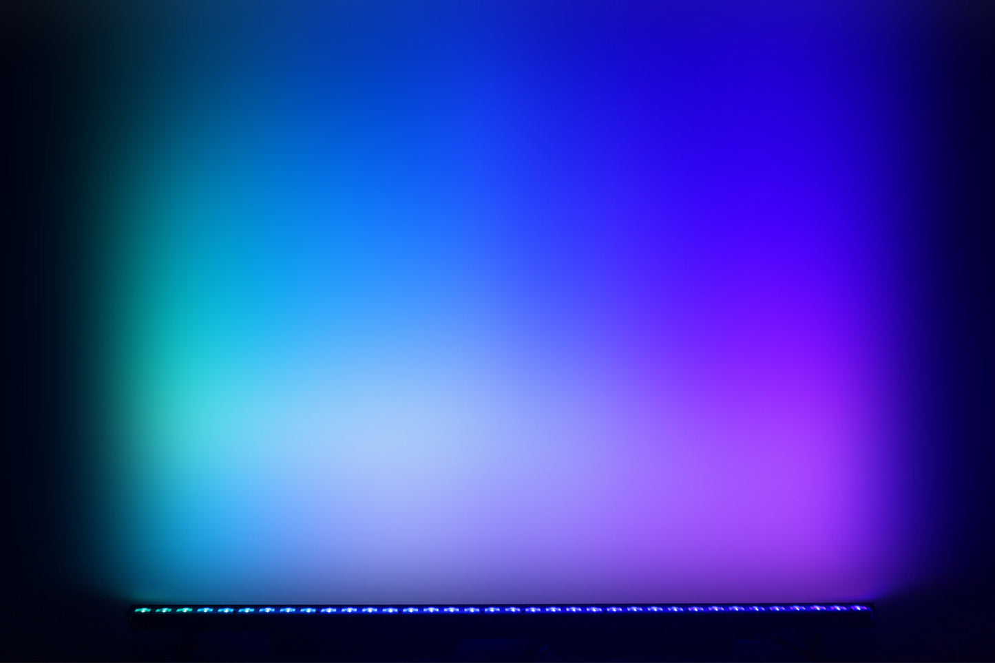 BAR36X4L - 36 x 4W RGBW LED Bar with 12 Segment Control