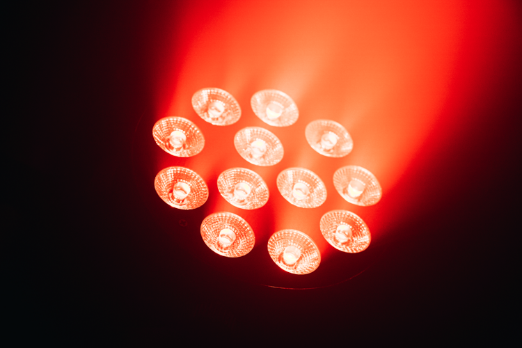 PAR12X8L-WH - Indoor Lite Par with 12 x 8W RGBW LEDs (White)