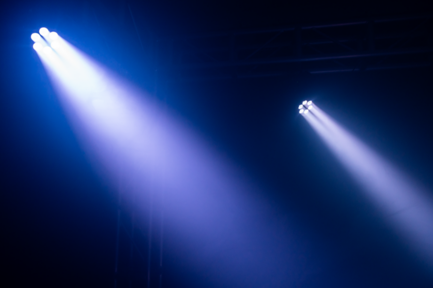 Event Lighting Lite LM6X15W 6x 15W LED RGBW Zoom Wash Moving Head (White Chassis) blue light effect view