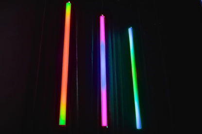 EVENTTUBEKIT - Outdoor LED Tube Package of 8 in a Road Case
