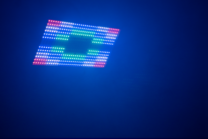 STUNNER400 - 90x 3W LED Strobe with 36 Section RGB Effect