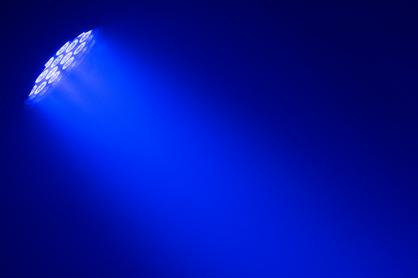 Event Lighting PAR19X15O outdoor parcan effect