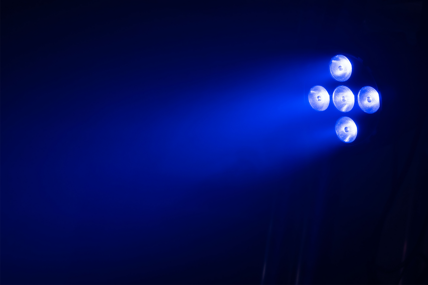 Event Lighting PAR5X8A parcan effect