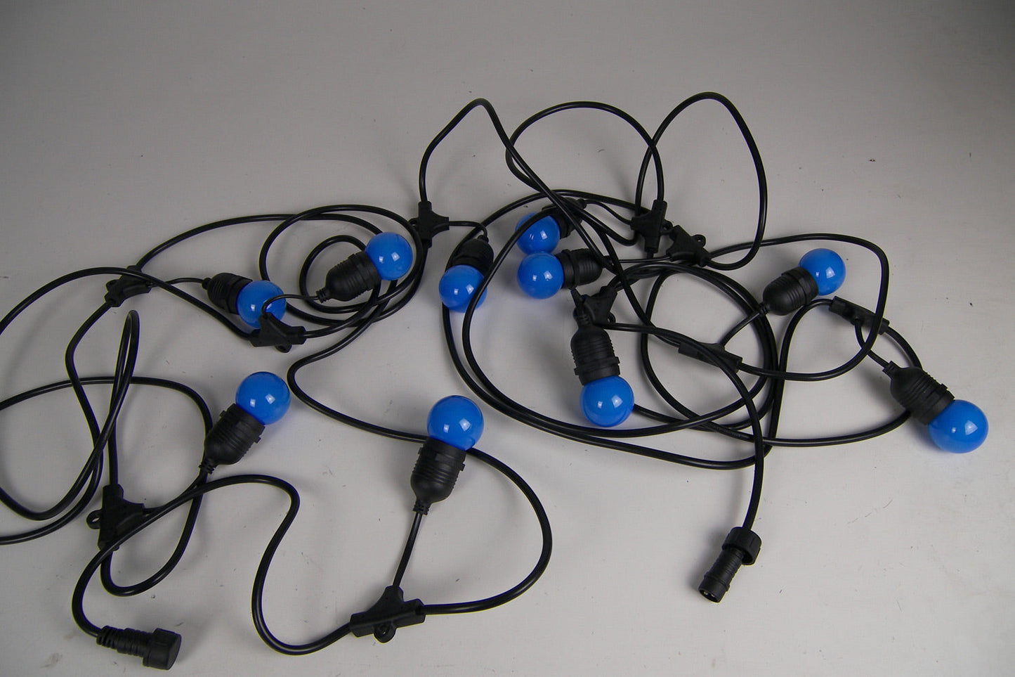 FESLED2BX12 - 2W E27 LED Globe (Blue) - Box of 12