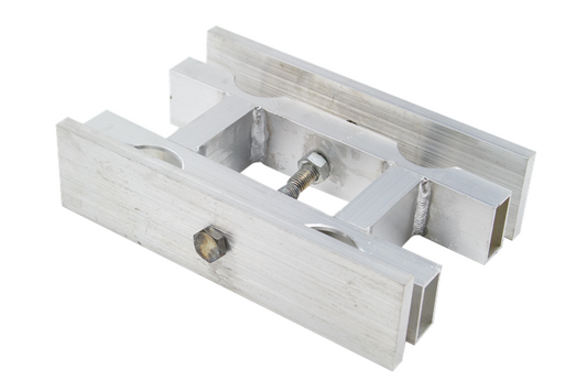 ESTGLC4 - 4-way Stage Leg Clamp