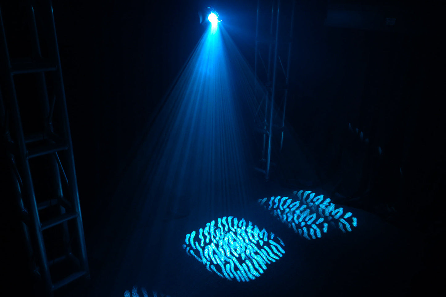 KLUB200B - 200W LED Barrel