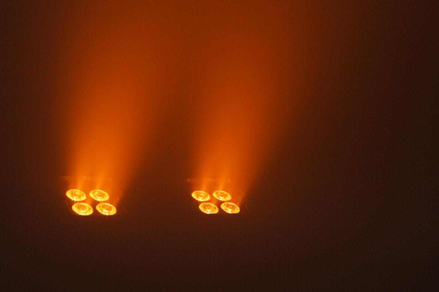 Event Lighting PAR4X12B battery Parcan effect ORANGE