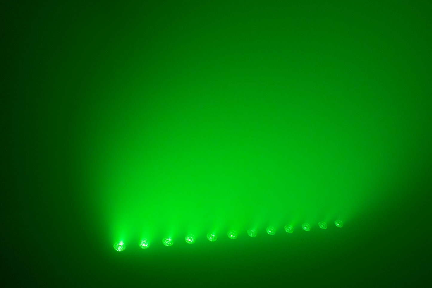 Event Lighting Effect Green_PIXBAR12X12W 1500 x 1000 px