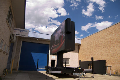 Trailer Screen