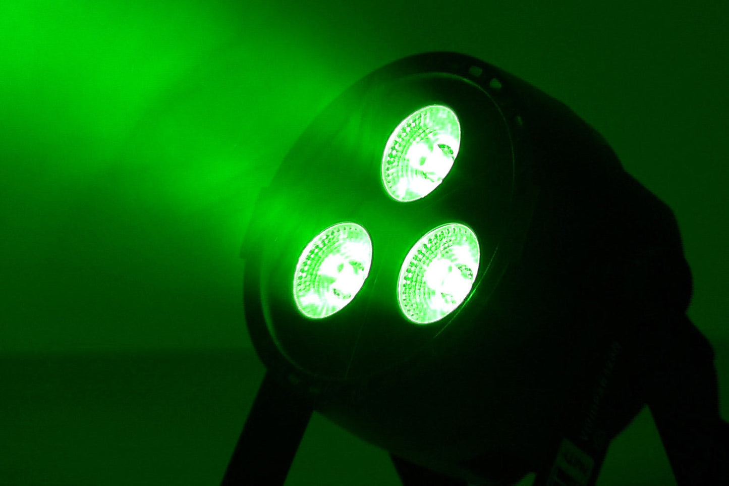 VIVIDPAR3X4Q - Indoor Party Par with 3 x 4W RGBW LEDs
