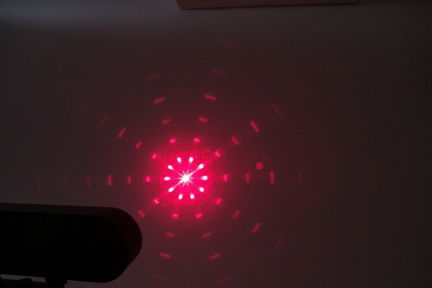 VIVIDSTARTER - LED Party Bar Light with PAR, LED Balls, Strobe and Laser